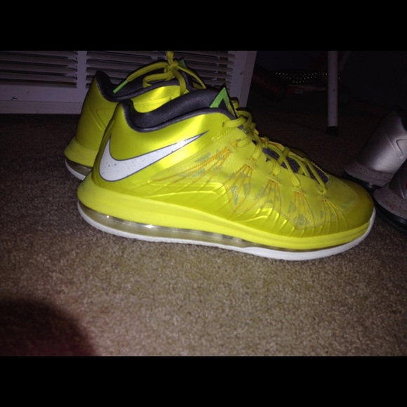 Lebron 10 low sonic yellow