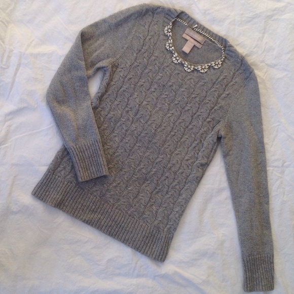 SALE!! Beautiful Wool Blend BR Gray/Silver Sweater