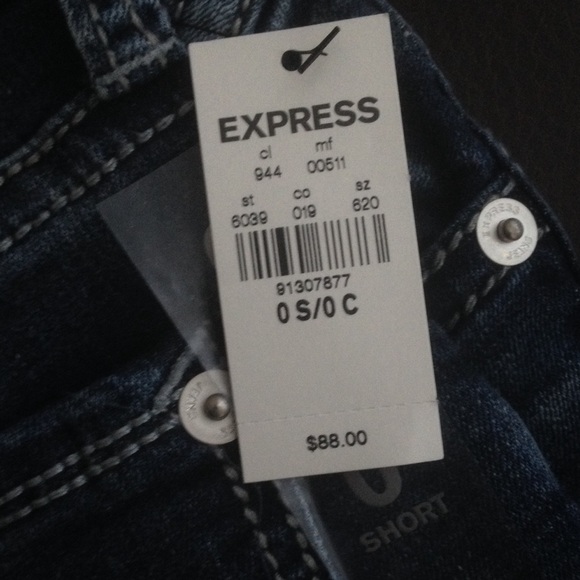 Jeans - Picture 3 of 4