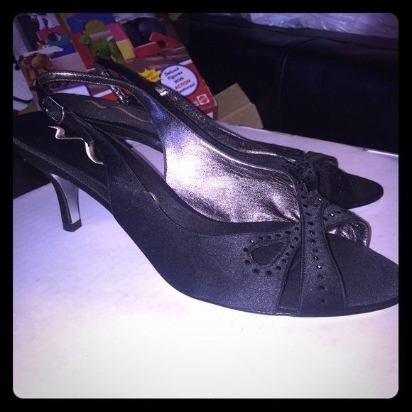 Nina 1.5" heels