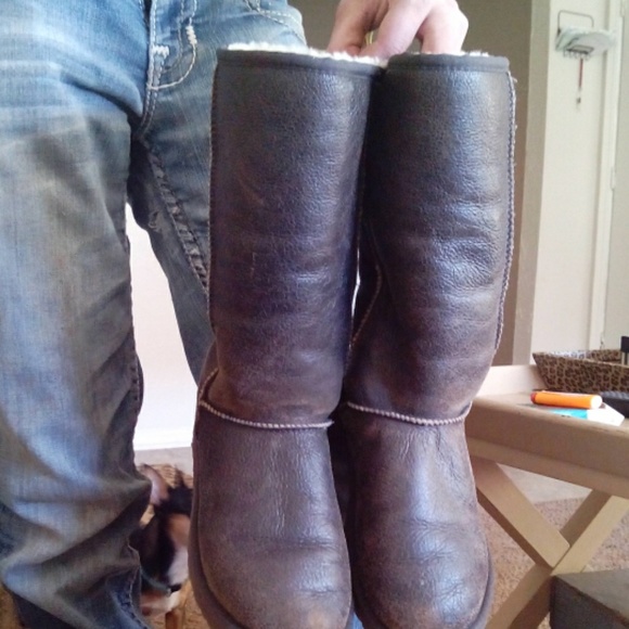 Chocolate bomber uggs