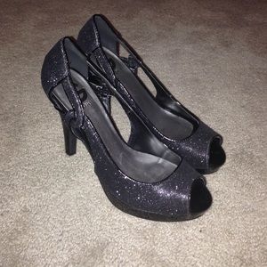 Black glitter Guess heels
