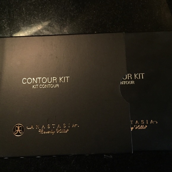 Anastasia Beverly Hills Contour Kit - L/M