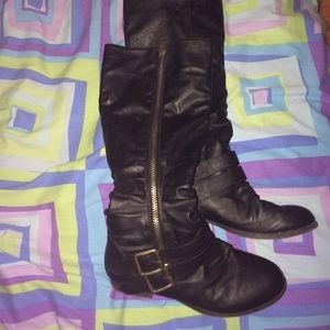 Black riding boots