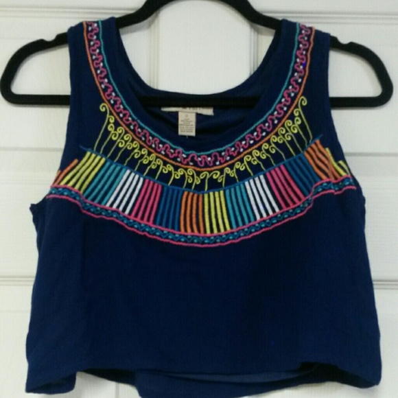 NWT Blue crop top