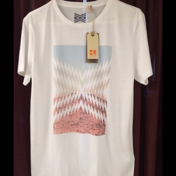 Hugo Boss tee shirt