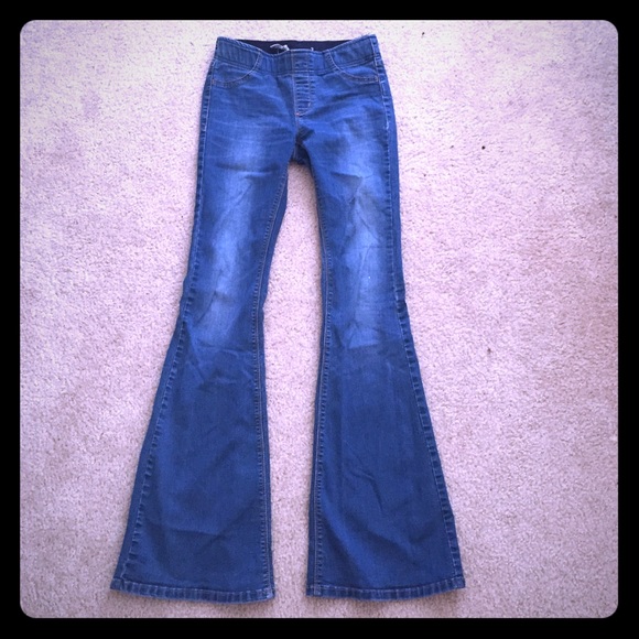 Free People Pull on Kick Flare Jean BUNDLE