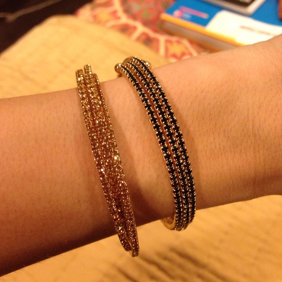 C wonder bracelets - Picture 1 of 1