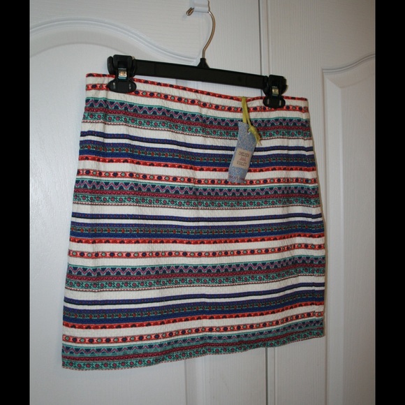 Chelsea and Violet Mini skirt