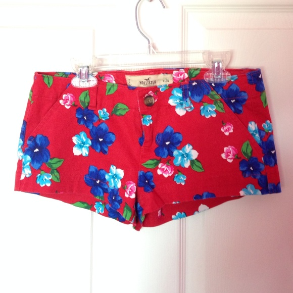 Red hollister shorts