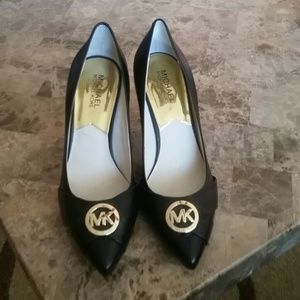 Micheal Kors Heels