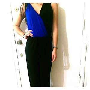 Beautiful black and blue classy jumper.