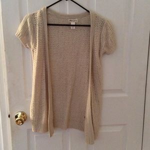 Short sleeve cardigan.