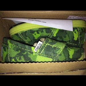 Boy toddler toms size kids 6T