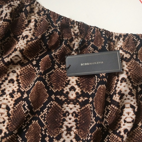 BCBGMaxazria one shoulder blouse New with tag $148 - Picture 3 of 3