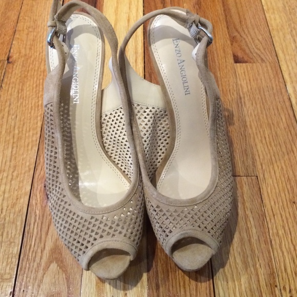 Enzo angiolini peep toe sandals