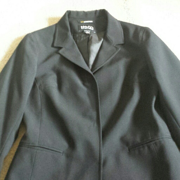 🚫SOLD❌♥Black Blazer♥ - Picture 3 of 4