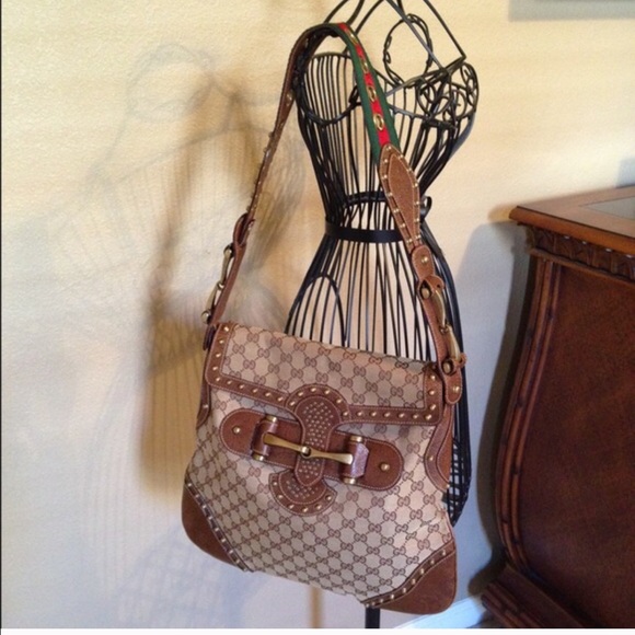 💯 Gucci GG Canvas Studded Pelham Runway Flap Bag