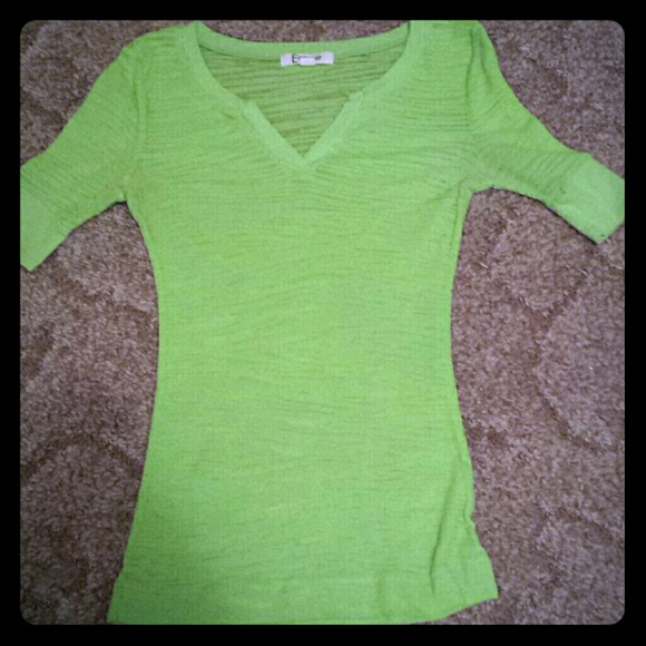 Kind of long sleeve shirt