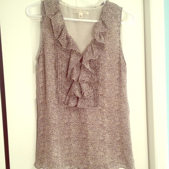 Banana Republic leopard black & white ruffle tank