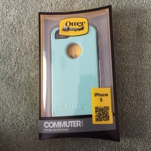Blue Otterbox iPhone 5