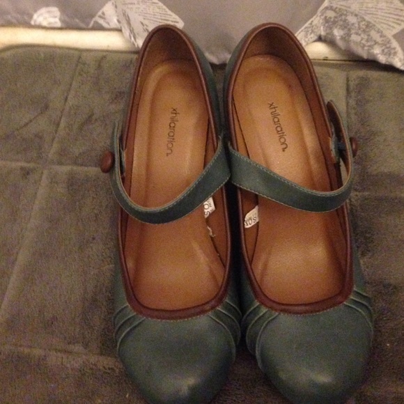 Blue/grey maryjanes