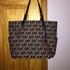 Michael Kors Tote