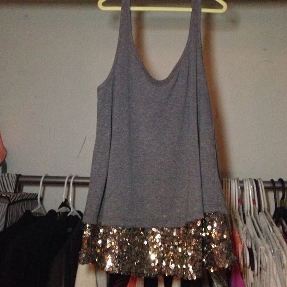 Sequence tank top