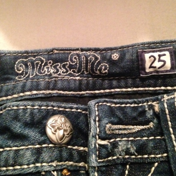 Miss Me jeans - Picture 2 of 3