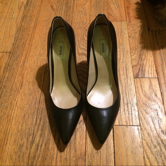 Shoes - Picture 4 of 4