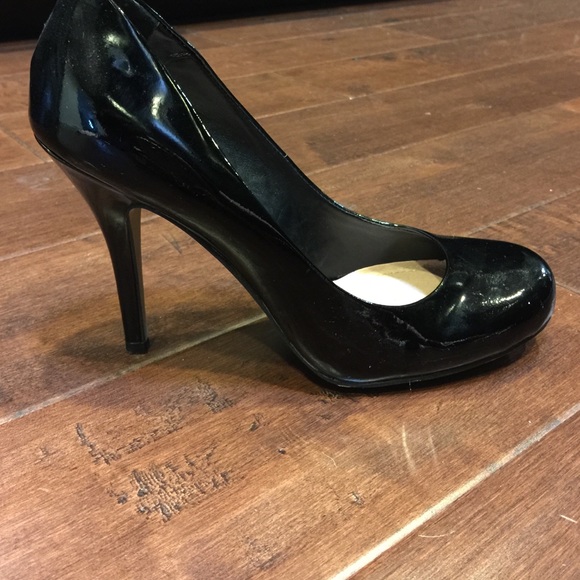 Vince Camuto Pumps
