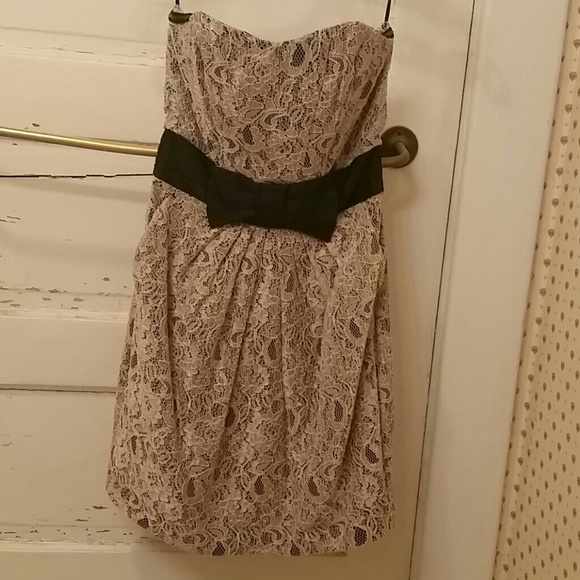 NWOT H&M light pink lace dress
