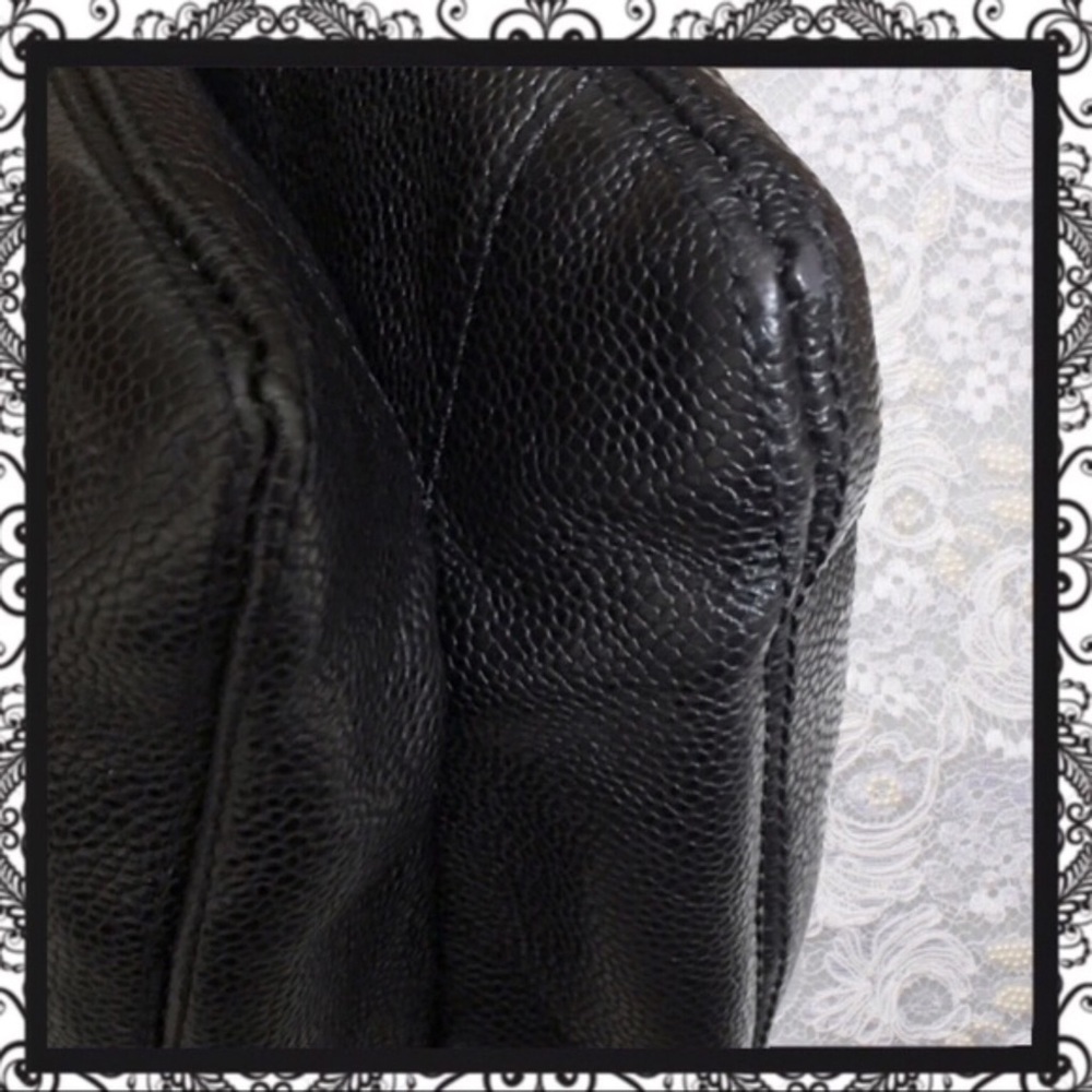 CHANEL Black Caviar Leather 5 comprtmnt Tote bag - Picture 5 of 8