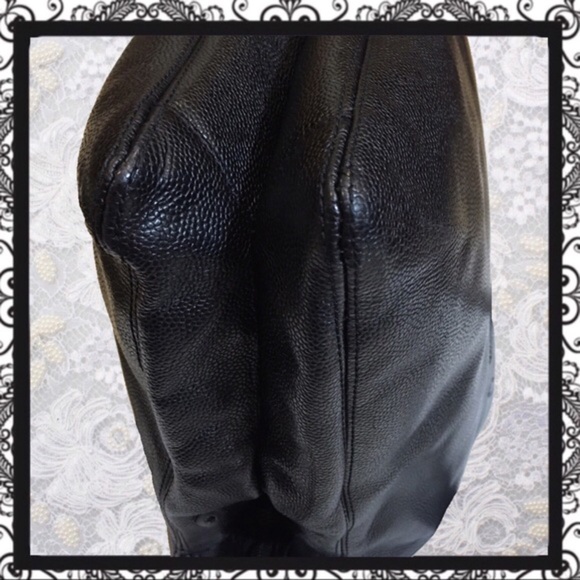 CHANEL Black Caviar Leather 5 comprtmnt Tote bag - Picture 6 of 8