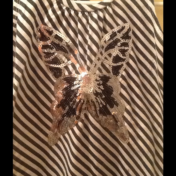 Black and White striped Tank - Picture 3 of 4