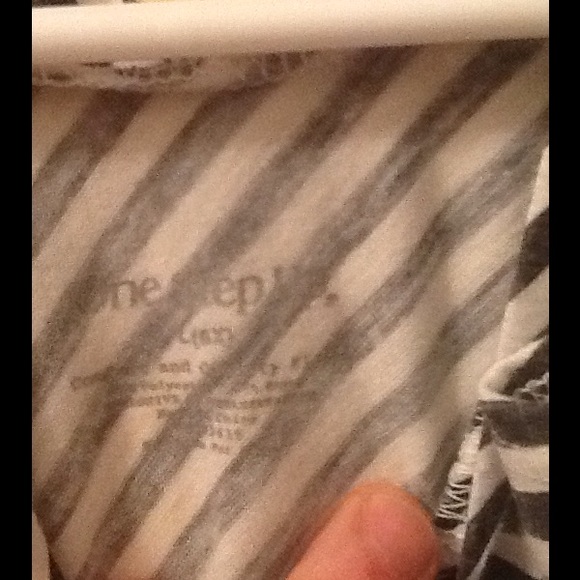 Black and White striped Tank - Picture 4 of 4