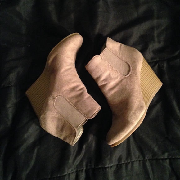 Tan Wedged Booties