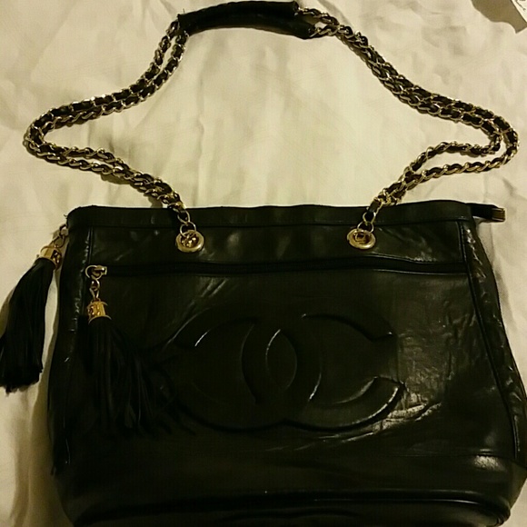 VINTAGE Chanel bag