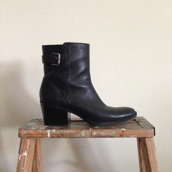 ON HOLD Nine West Fletch Boot in Black Leather 7.5