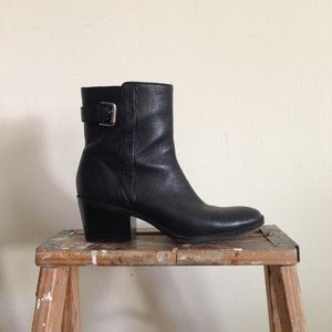 ON HOLD Nine West Fletch Boot in Black Leather 7.5