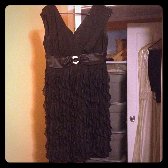 R&M Richards black dress