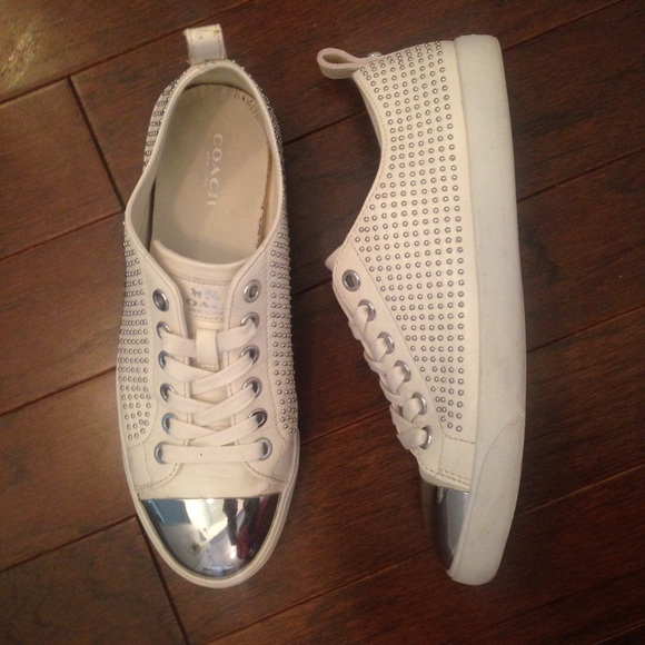 COACH Metal-Plated Toe White Leather Shoes
