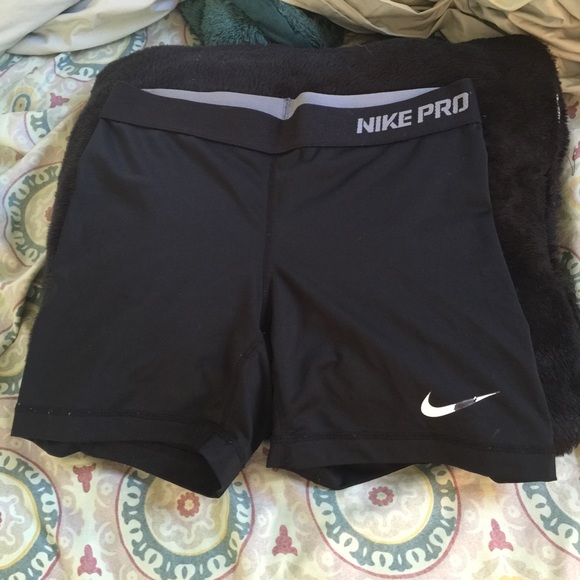 Nike Under Armor Workout Shorts