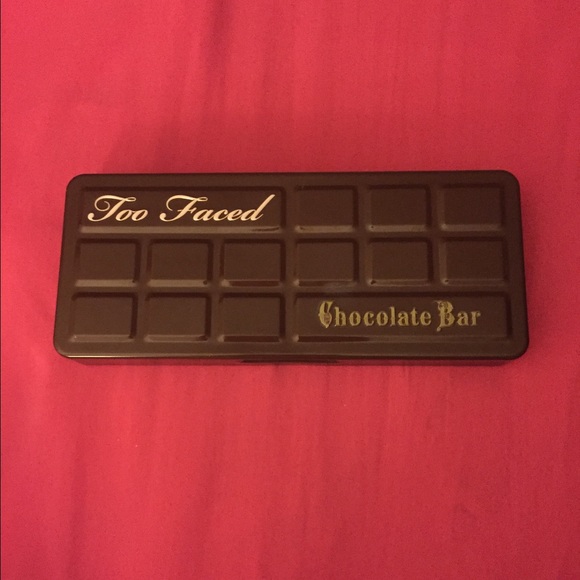 TOO FACED CHOCOLATE BAR PALETTE