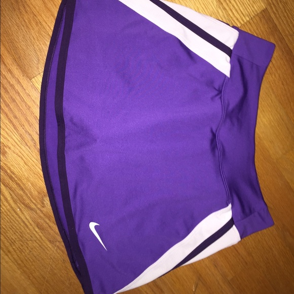 Purple Nike exercise skort/skirt XS