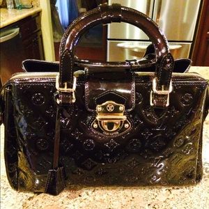 Brown / burgundy Tote