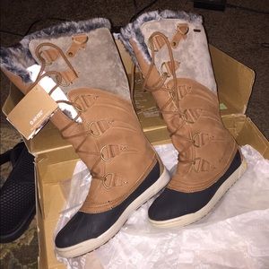 Brand New HI-TEC Sierra Pamir Boot