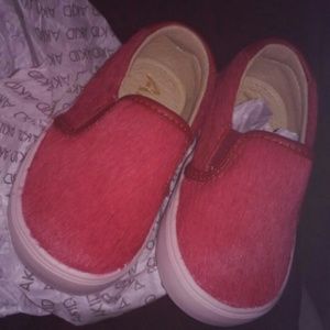 Akid Shoes