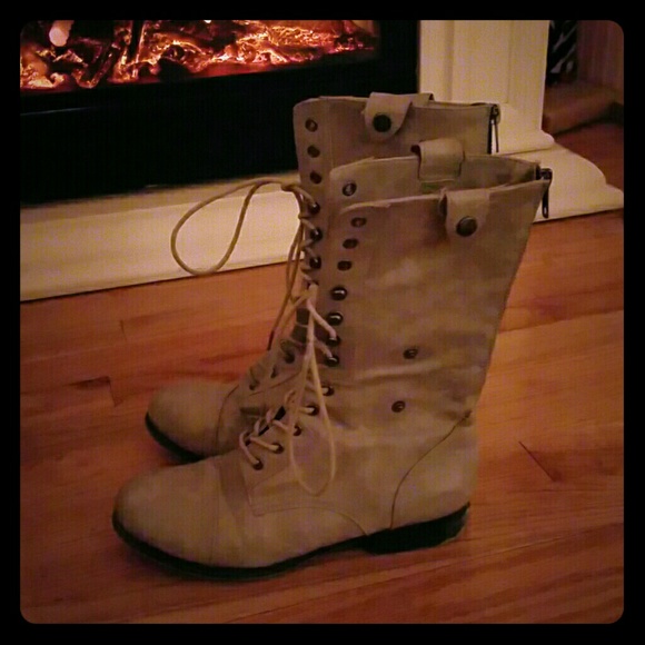 Beige combat boots