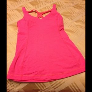 Lululemon top